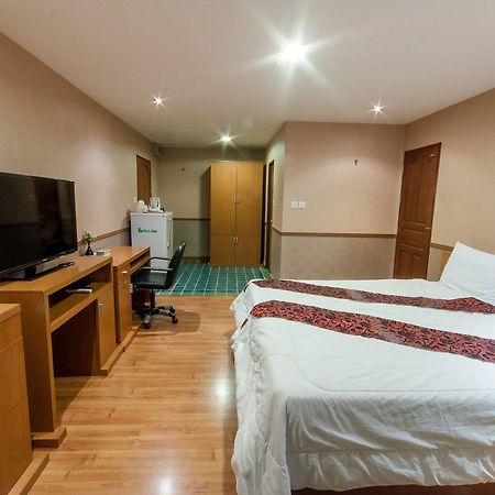 Sa-Bai-Dee Condo Chonburi Eksteriør billede